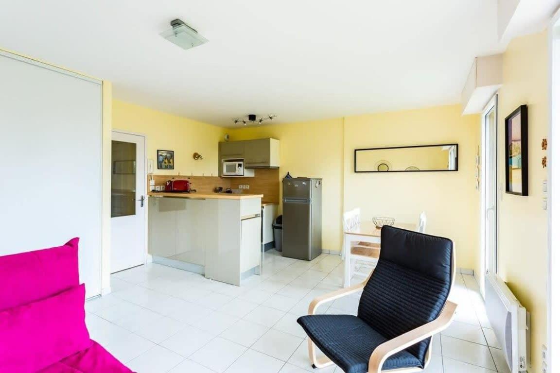 L'Opale - Joli Appartement Avec Jardin Et Garage Дінар Екстер'єр фото